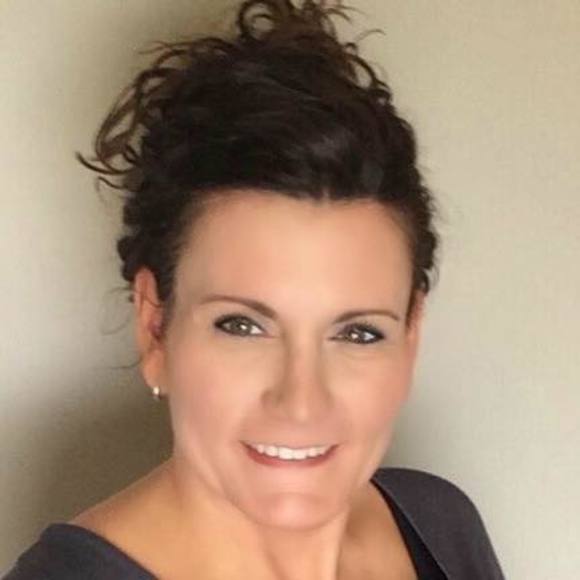 Meet your Posher, Renee - Picture 1 of 1